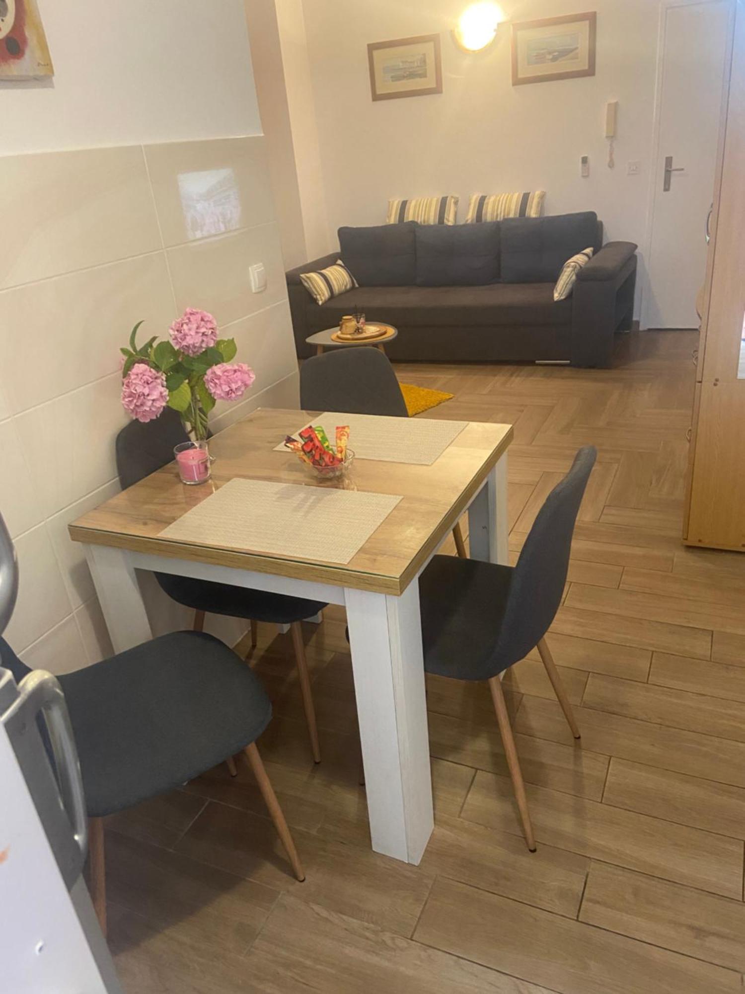 Apartment Bozena Krk 克尔克 外观 照片